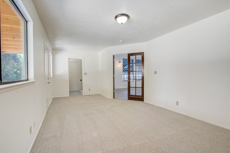 Photo 17 of 36 - 4232 Empire Way, Carmichael, CA 95608