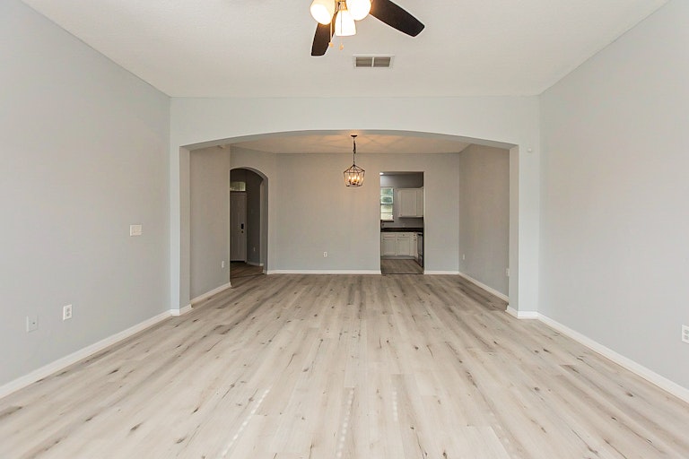 Photo 3 of 19 - 3209 Jackson Grey Rd, Kissimmee, FL 34746