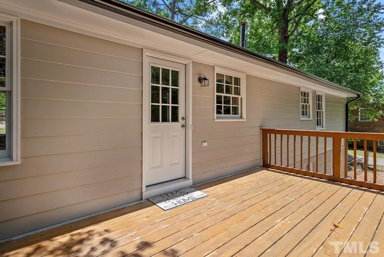 Photo 25 of 29 - 4700 Winterlochen Rd, Raleigh, NC 27603