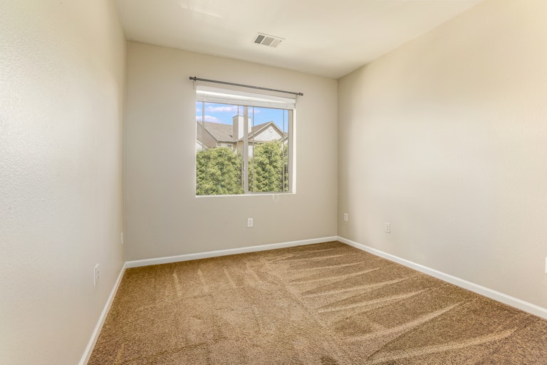 Photo 15 of 19 - 9691 W Coco Cir #203, Littleton, CO 80128