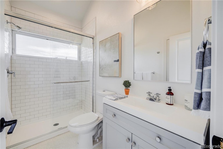 Photo 31 of 40 - 3422 S Grant St, Englewood, CO 80113