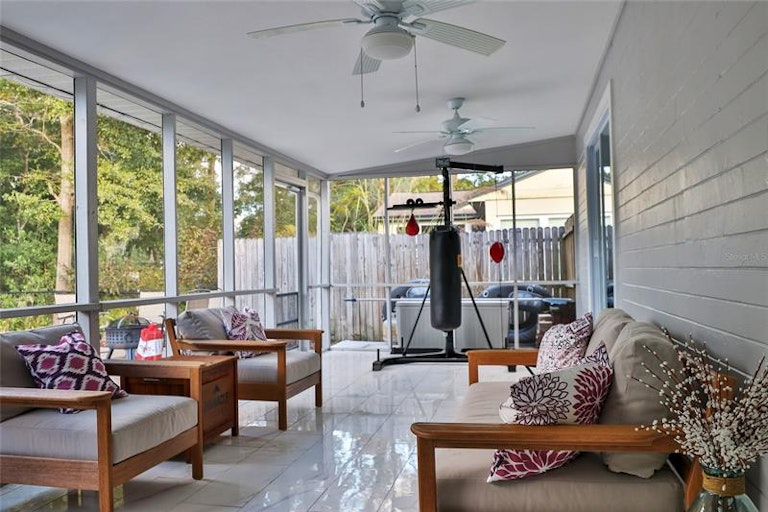 Photo 19 of 24 - 417 E Grant St, Orlando, FL 32806