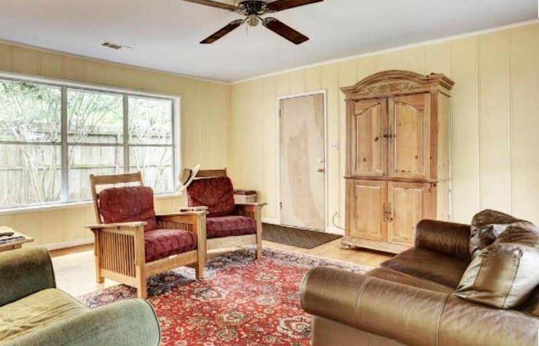 Photo 15 of 20 - 4002 Aberdeen Way, Houston, TX 77025