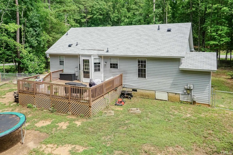 Photo 17 of 20 - 117 Eason Ct, Youngsville, NC 27596