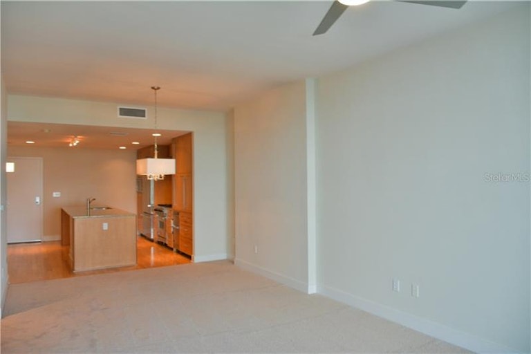 Photo 9 of 20 - 1120 E Kennedy Blvd #721, Tampa, FL 33602