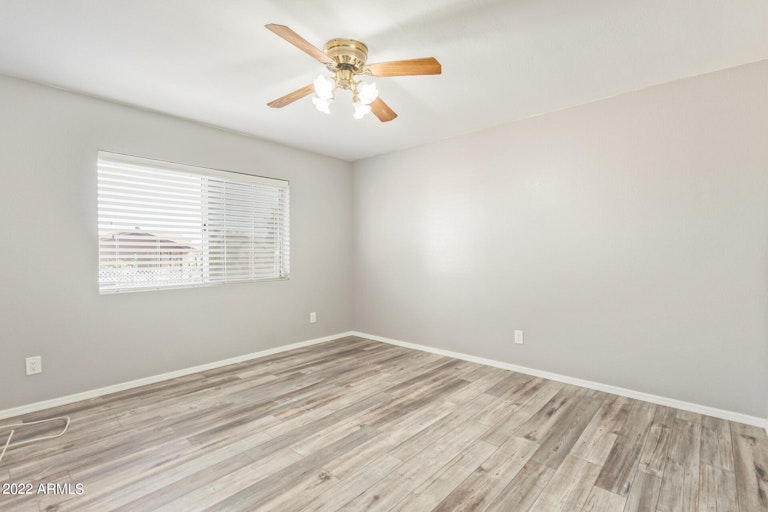 Photo 11 of 37 - 6563 E Dodge St, Mesa, AZ 85205