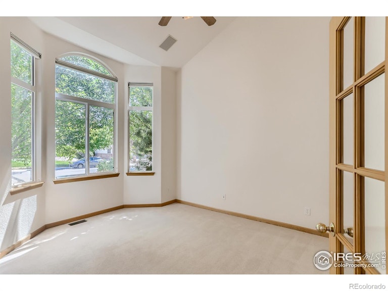 Photo 10 of 39 - 1164 Northview Dr, Erie, CO 80516