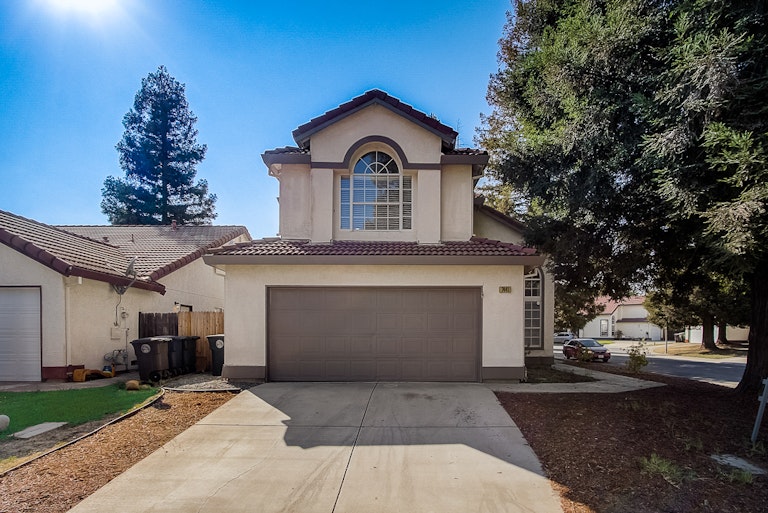 Photo 1 of 31 - 7441 Fireweed Cir, Citrus Heights, CA 95610