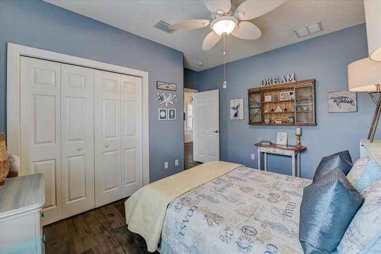 Photo 37 of 64 - 511 Winterside Dr, Apollo Beach, FL 33572