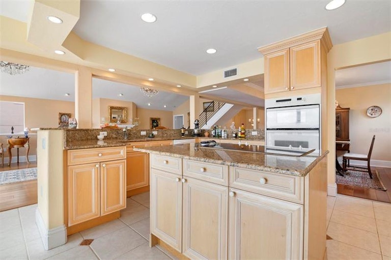Photo 20 of 68 - 8223 Midnight Pass Rd, Sarasota, FL 34242