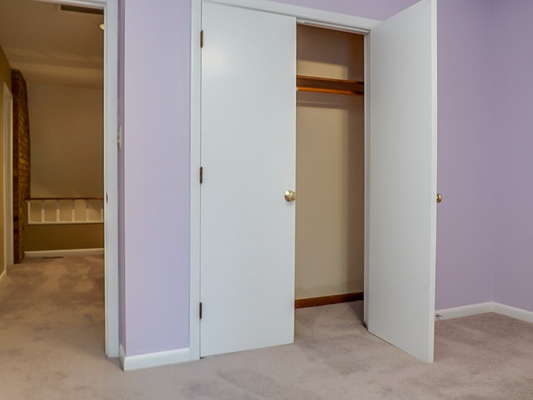 Photo 23 of 30 - 4405 Sunburst Ct, Raleigh, NC 27613