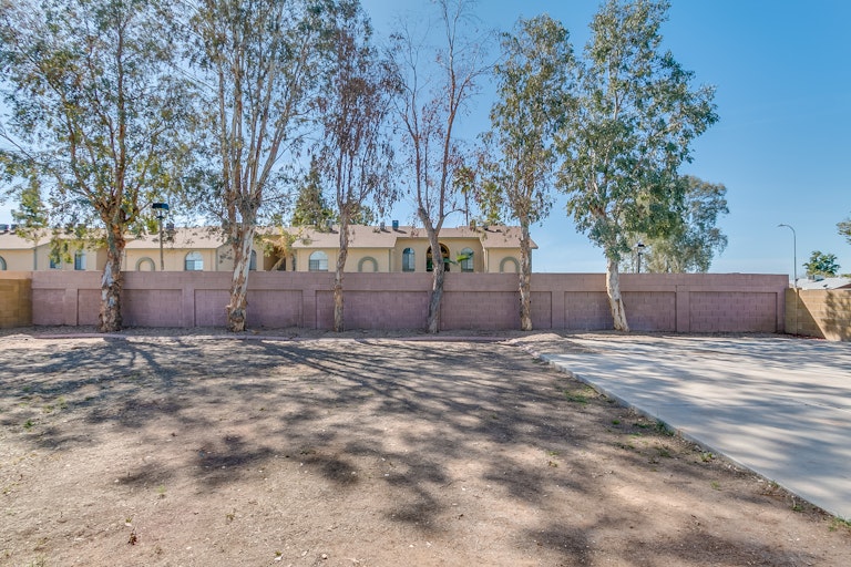 Photo 29 of 31 - 5245 W Christy Dr, Glendale, AZ 85304