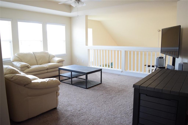 Photo 12 of 13 - 21335 Somerset Shores Xing, Kingwood, TX 77339