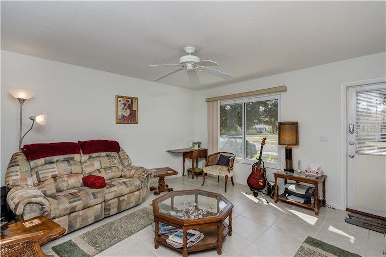 Photo 3 of 25 - 4614 McKibben Dr, North Port, FL 34287