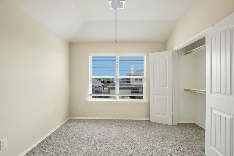 Photo 21 of 28 - 2020 Stonewood Dr, Lancaster, TX 75134