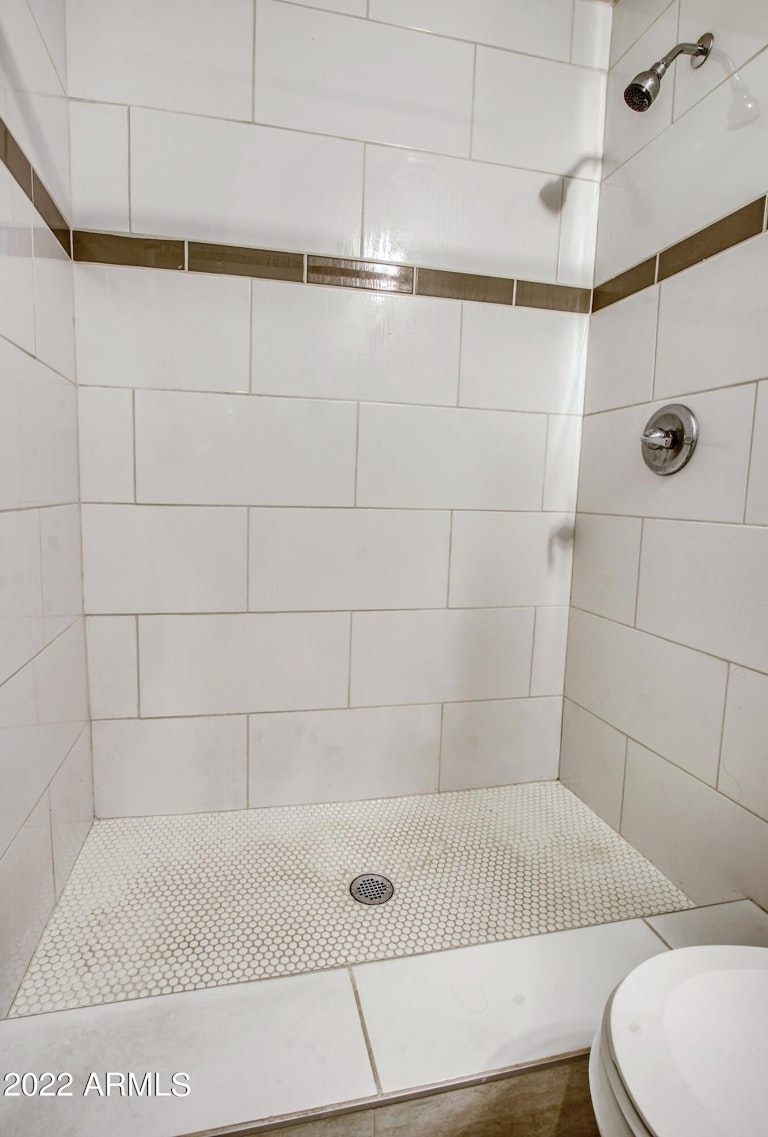 Photo 24 of 41 - 5202 S 46th Pl, Phoenix, AZ 85040