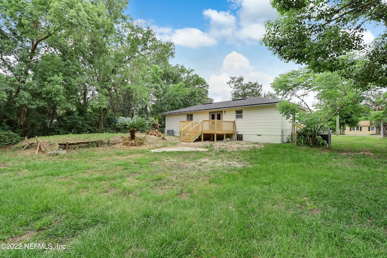 Photo 32 of 32 - 2225 Peach Dr, Jacksonville, FL 32246