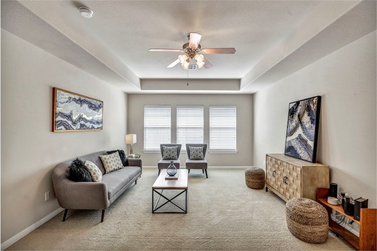 Photo 28 of 40 - 10301 Chestnut Ridge Rd, Austin, TX 78726