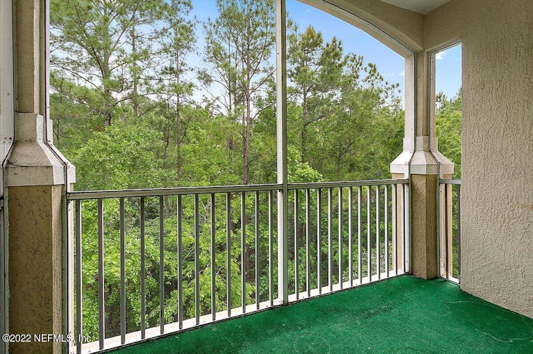 Photo 12 of 14 - 7801 Point Meadows Dr #6308, Jacksonville, FL 32256