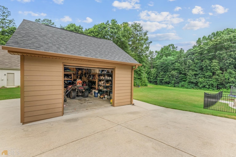 Photo 58 of 58 - 450 Herring Rd, Grayson, GA 30017