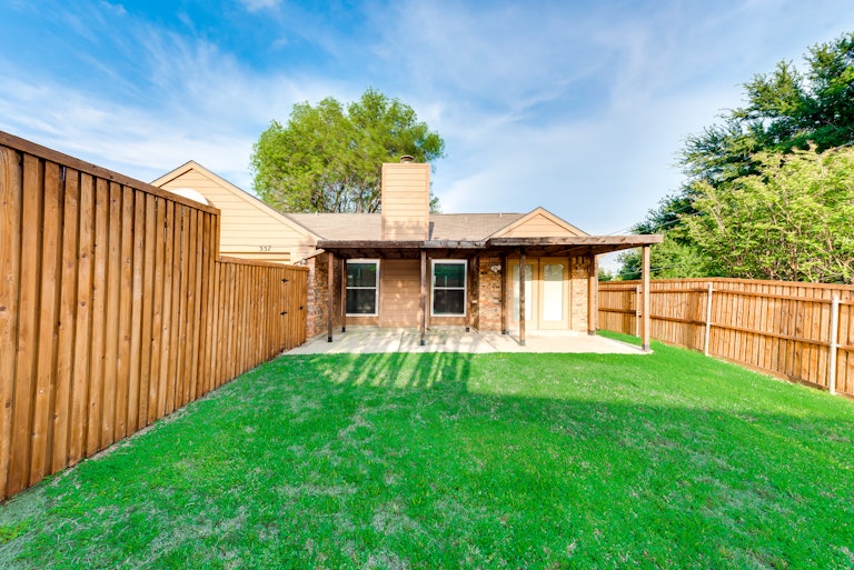 Photo 6 of 28 - 337 S MacArthur Blvd, Coppell, TX 75019