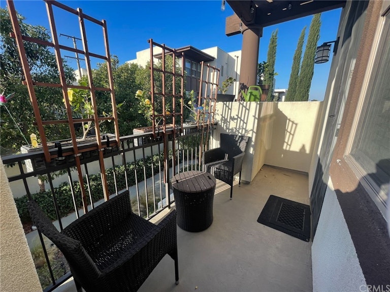 Photo 27 of 30 - 15812 Santa Ana Ave #5, Bellflower, CA 90706