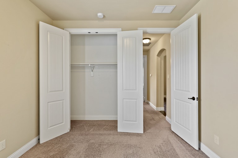 Photo 9 of 24 - 700 Darian Dr, Prosper, TX 75078