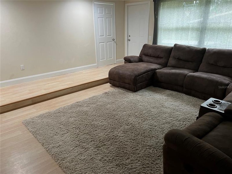 Photo 14 of 17 - 10542 Mary Lou Dr, Orlando, FL 32825