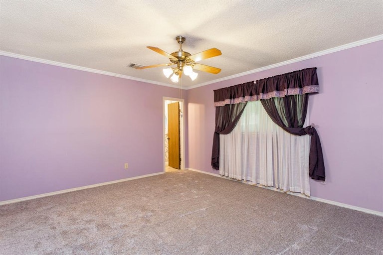 Photo 11 of 25 - 335 William Morton Dr, Richmond, TX 77406