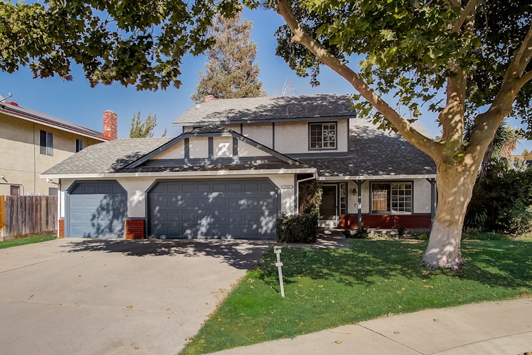 Photo 1 of 36 - 1708 Branchwood Cir, Modesto, CA 95355