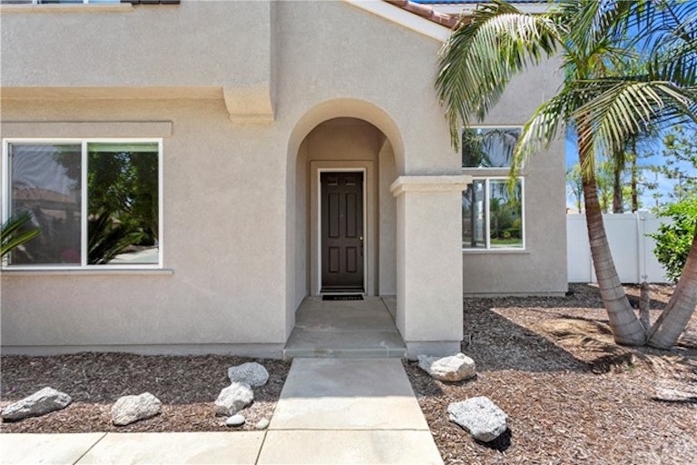 Photo 7 of 44 - 8215 Lantern Pl, Riverside, CA 92508
