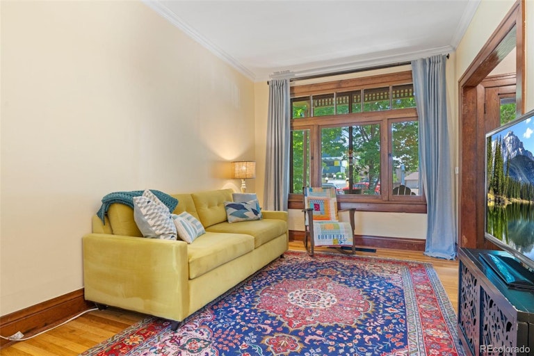 Photo 9 of 35 - 1359 Steele St, Denver, CO 80206