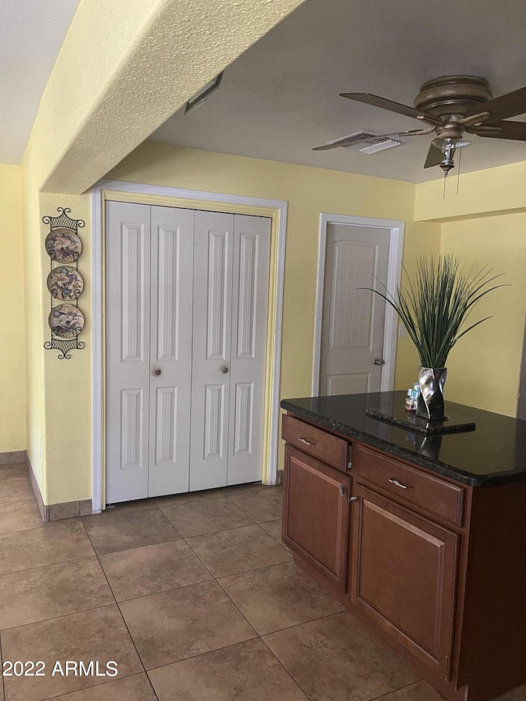 Photo 10 of 28 - 6414 W Avalon Dr, Phoenix, AZ 85033