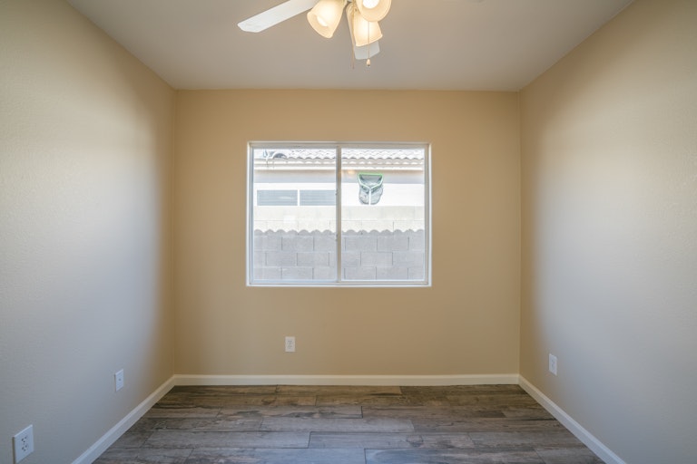 Photo 20 of 24 - 3564 W Tina Ln, Glendale, AZ 85310