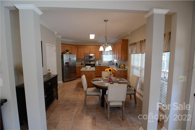 Photo 14 of 44 - 4454 Timberwood Dr, Gastonia, NC 28056