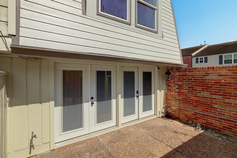 Photo 40 of 42 - 12643 Rip Van Winkle Dr, Houston, TX 77024