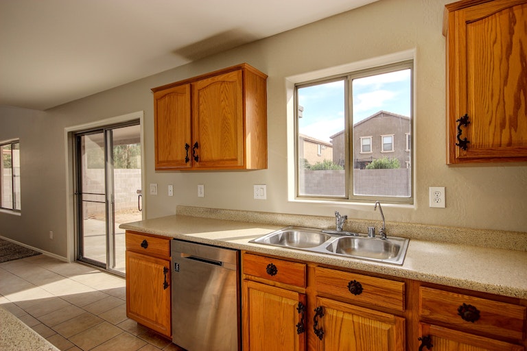 Photo 7 of 28 - 447 E Maddison St, San Tan Valley, AZ 85140