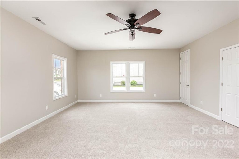 Photo 13 of 26 - 4377 Tucker Chase Dr, Midland, NC 28107