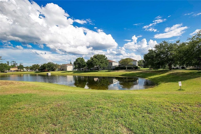 Photo 20 of 25 - 10824 Tilston Pt, Orlando, FL 32832