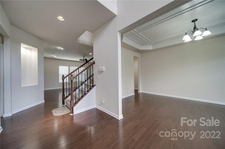 Photo 8 of 32 - 6727 Coral Rose Rd, Charlotte, NC 28277