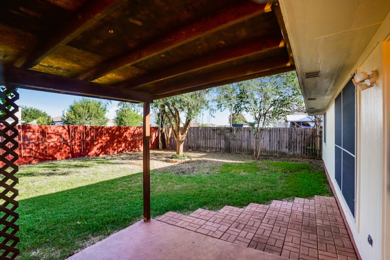 Photo 26 of 27 - 7523 Autumn Ledge, Converse, TX 78109