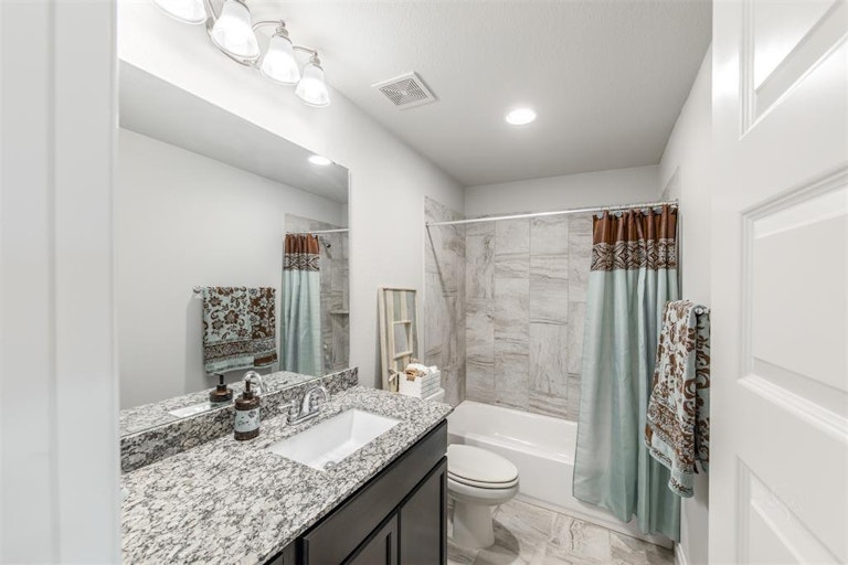 Photo 29 of 38 - 16818 Caney Mountain Dr, Humble, TX 77346