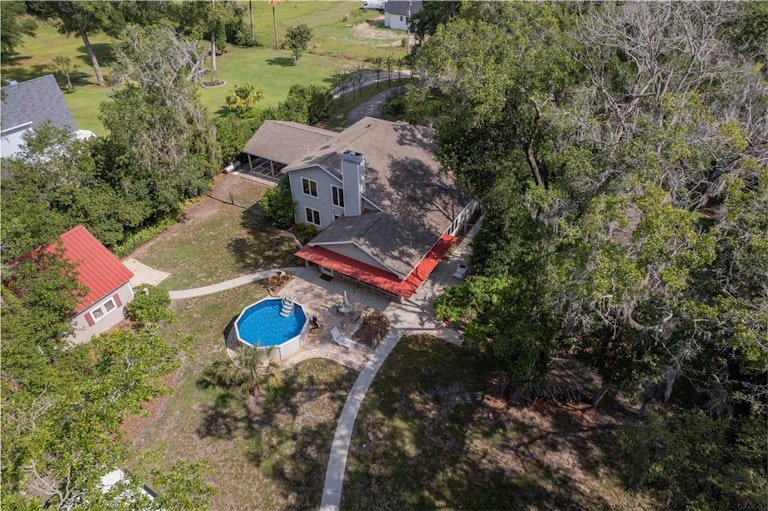 Photo 5 of 32 - 31750 Sylvian Ln, Dade City, FL 33525