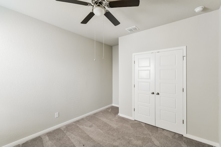 Photo 19 of 25 - 430 Pecan Mdws, New Braunfels, TX 78130