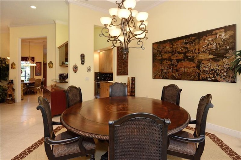 Photo 7 of 25 - 8897 Bloomfield Blvd, Sarasota, FL 34238