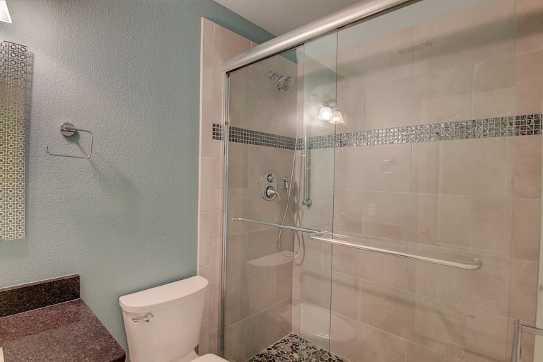 Photo 27 of 30 - 10921 Bexley Ln, Austin, TX 78739