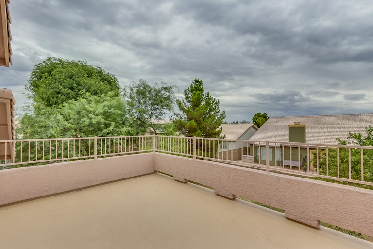 Photo 6 of 36 - 8539 W Sheridan St, Phoenix, AZ 85037