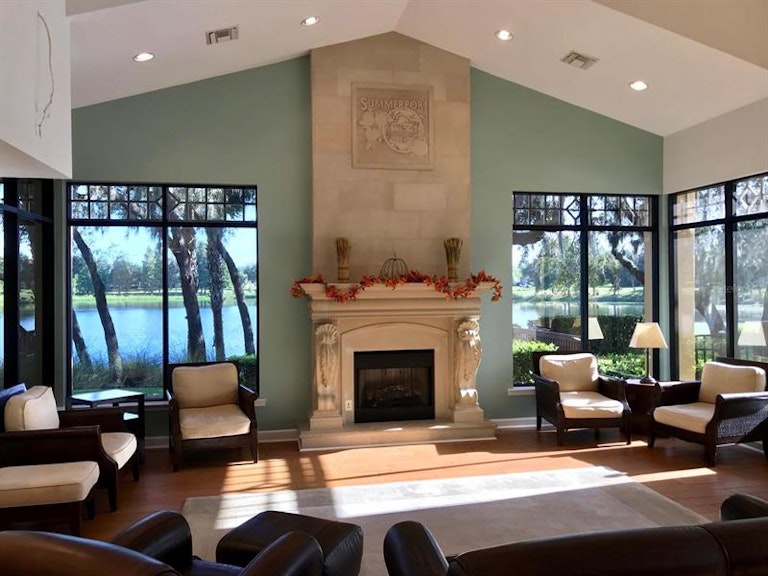 Photo 26 of 32 - 5237 Lemon Twist Ln, Windermere, FL 34786