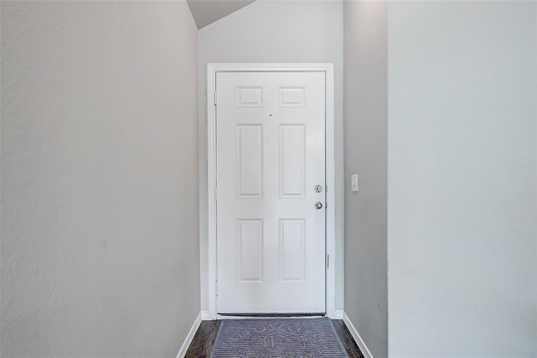 Photo 7 of 42 - 23330 Dovetail Colony Ct, Katy, TX 77493