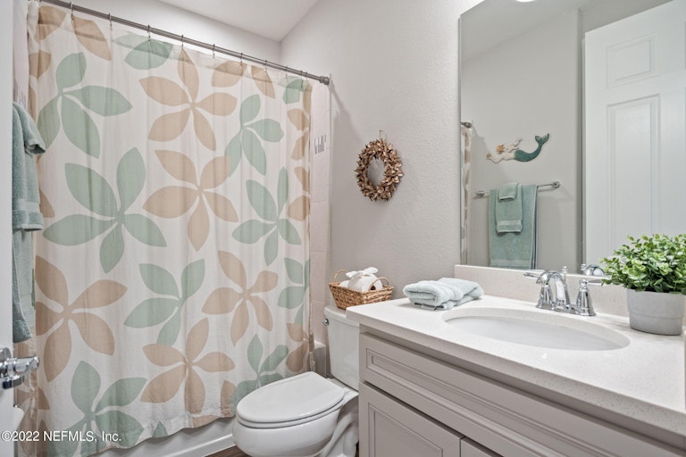 Photo 22 of 29 - 104 Lantern Oak Ln, Ponte Vedra, FL 32081